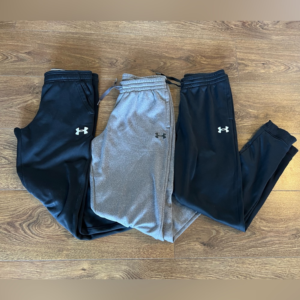 🏀🏈⚽️ Boy’s Under Armour Slim Fit Pants Size Large - Lot of 3 🏀🏈⚽️